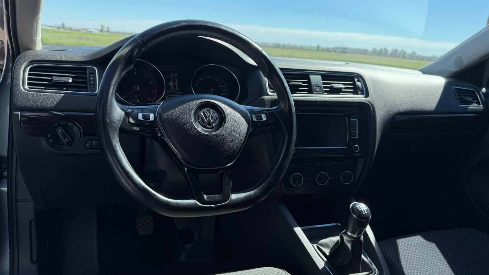 VOLKSWAGEN - VENTO 2.5 - MANUAL - 2016